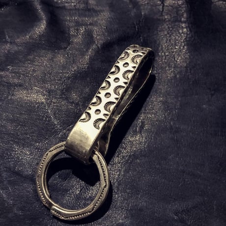 DEERHORNSMITHS / Silver key Hook