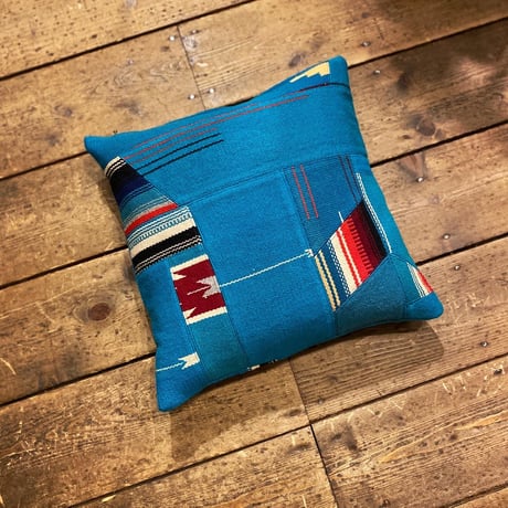 EarthSpirit original / CHIMAYO RUG CUSHION