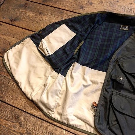 BiburyCourt / Waxed cotton fishing vest