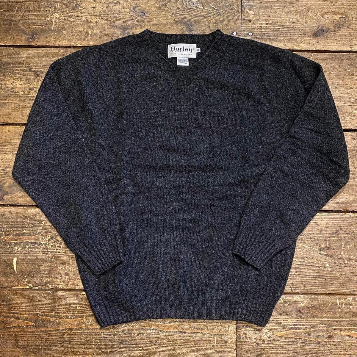 Harley Of Scotland / LAMBS WOOL CREW NECK SWEAT