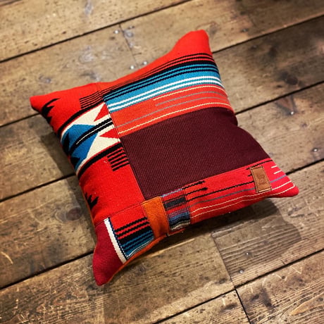 EarthSpirit original / CHIMAYO RUG CUSHION