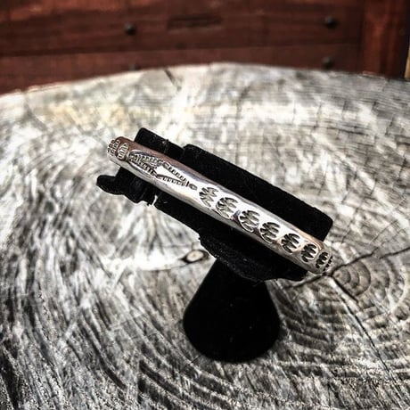 DEER HORN SMITH'S / SILVER BANGLE