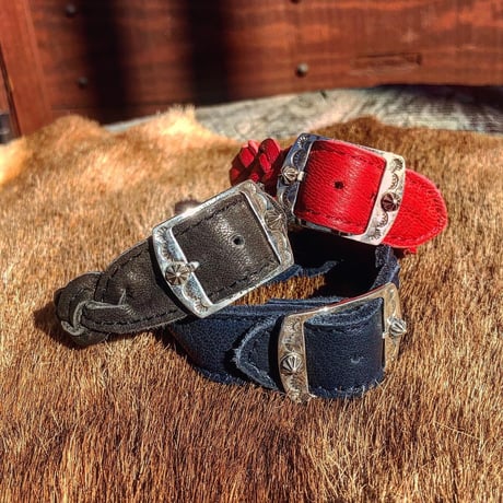 DEER HORN SMITHS / EZO DEER LEATHER BRACELET
