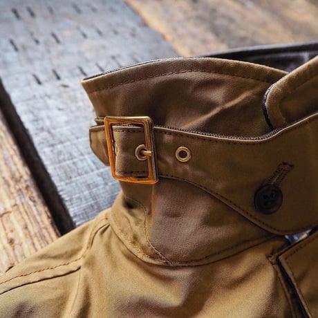 BiburyCourt / Waxedcotton fieldjacket