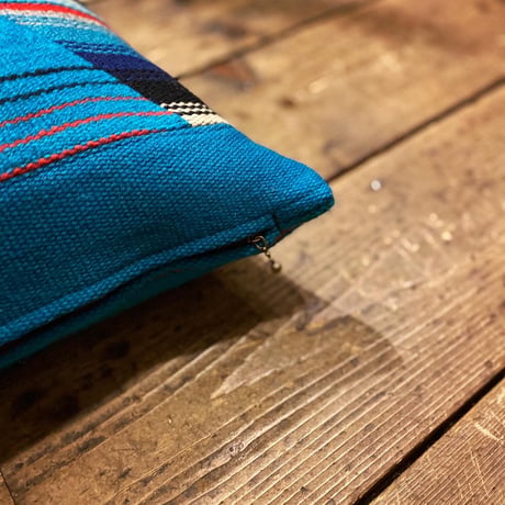 EarthSpirit original / CHIMAYO RUG CUSHION