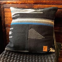 EarthSpirit original / CHIMAYO RUG CUSHION