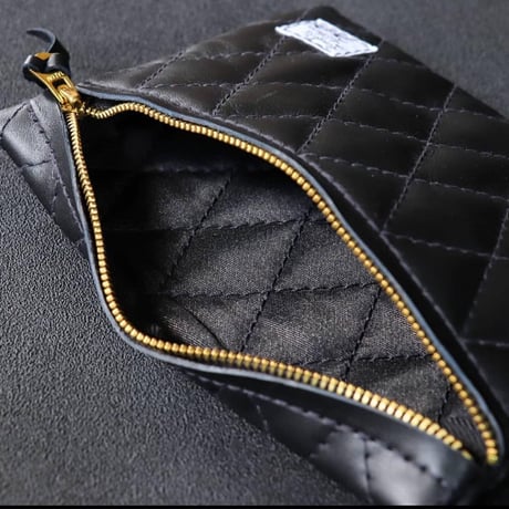 Lnaglitz Leathers / Padded Bank Bag
