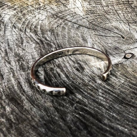 DEER HORN SMITH'S / SILVER BANGLE