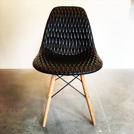BACKDROP Leathers / SHELL CHAIR