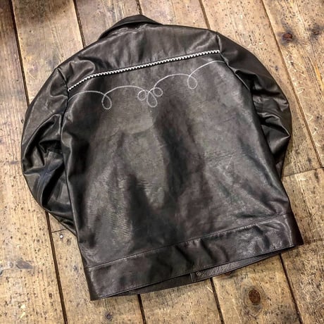 FINE CREEK&CO / Karen Embroider