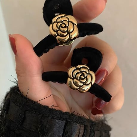 アンティークローズヘアクリップ