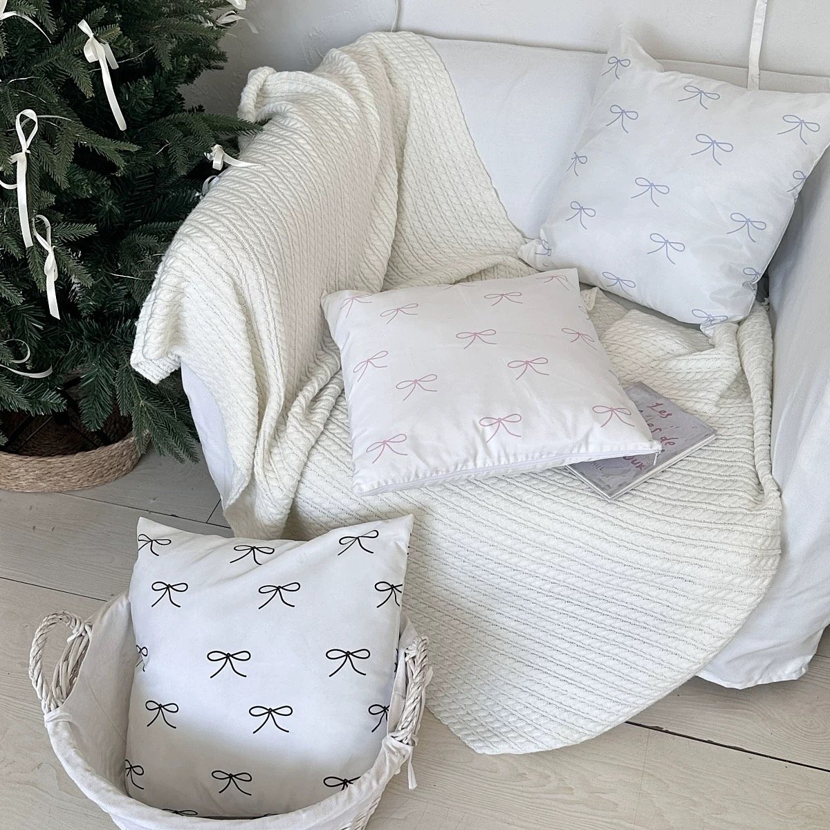 一部即納】淡色リボン柄クッションカバー | Cherry Sugar