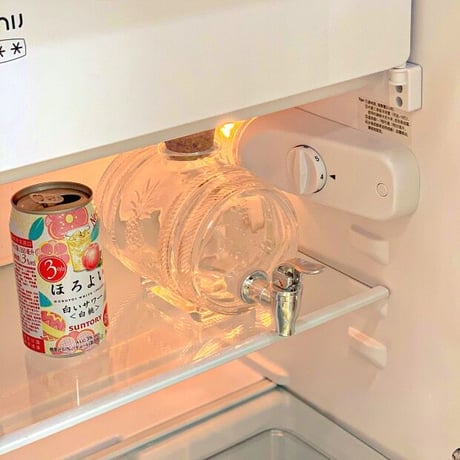 ガラスとウッドのドリンクサーバー