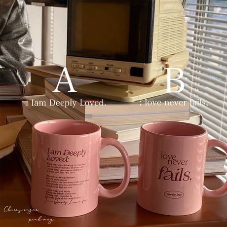 lettering pink マグカップ
