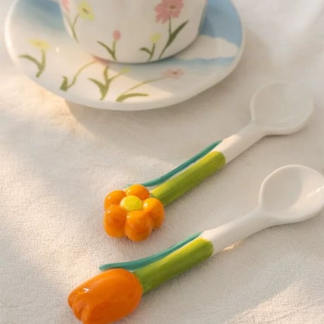 陶器のフラワースプーン