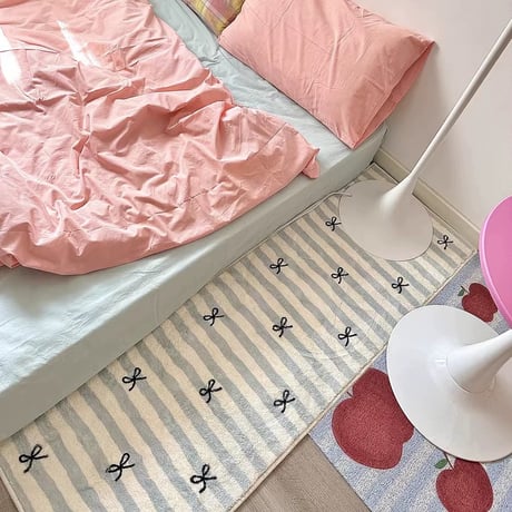 激レア　シュガーバニーズ　しろうさ　カーペット　ラグ　マット レア シュガーバニーズ しろうさ カーペット ラグ マット - メルカリ