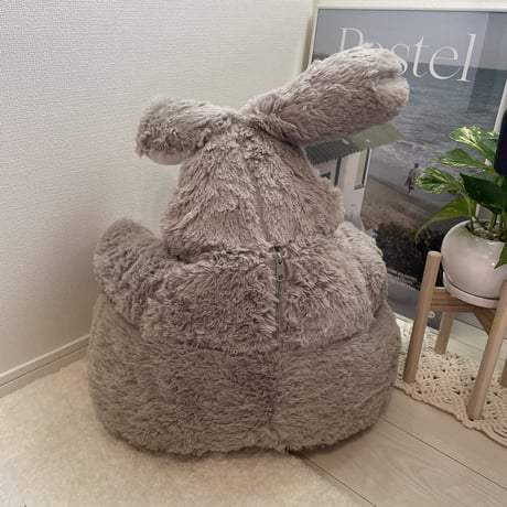 ふわふわうさぎさんチェアー