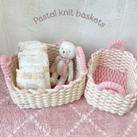 【一部即納】パステルニットの手編みな収納かご