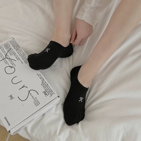 刺繍リボンスニーカーソックス