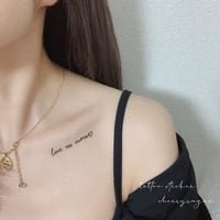 タトゥーシール " Love me more "