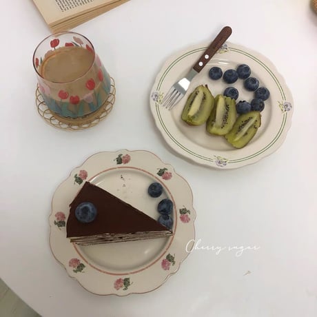 ヴィンテージバイオレットのプレート