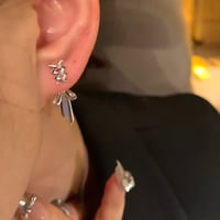 シルバー編み上げリボンピアス