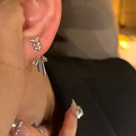 シルバー編み上げリボンピアス