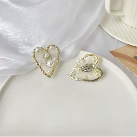 【一部即納】ハートのゴールドとパールのクリアピアス/イヤリング