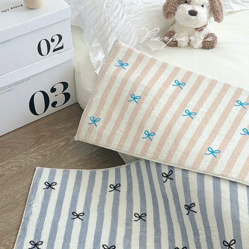 ストライプミニリボンラグマット | Cherry Sugar