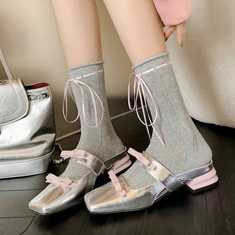 【一部即納】シルバー細リボンパンプス
