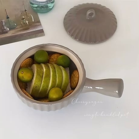 ヴィンテージグレーの片手鍋