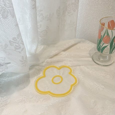 お花の透明なコースター