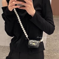 【即納】パールチェーンAirPodsケース