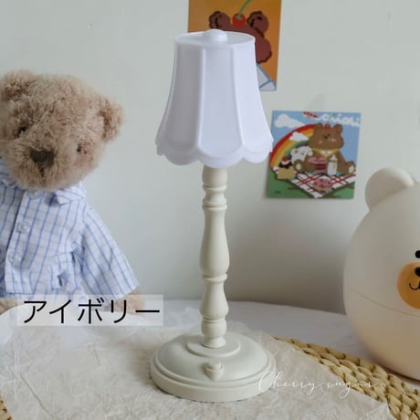 大きなレトロなランプ