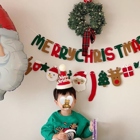 LEDライトのクリスマスリボンリース