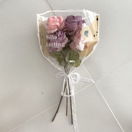 くまさんラッピングの造花のブーケ