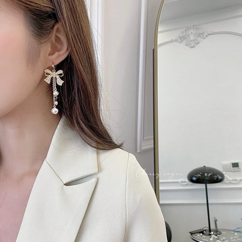 即納】リボンビジューパールピアス/イヤリング | Cherry Sugar 即納】リボンビジューパールピアス/イヤリング | Cherry Sugar