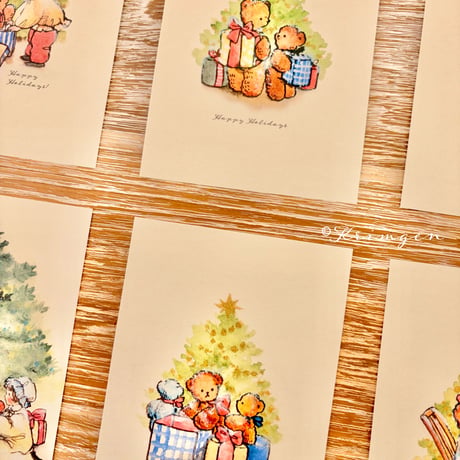 25K-42: "Bears preparing gifts" postcard