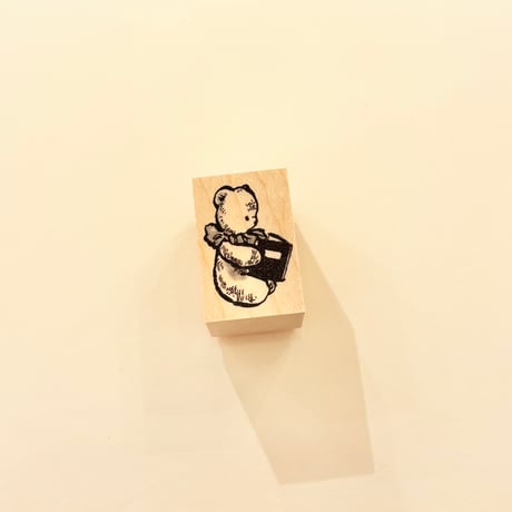 Reading Teddy Bear ハンコ    (No.236)