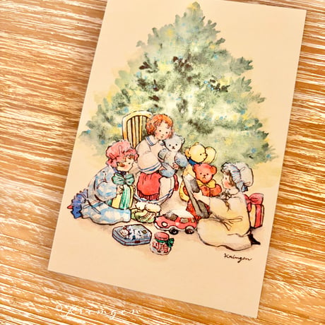 25K-36: "Three Kinds Oepning Gifts" postcard