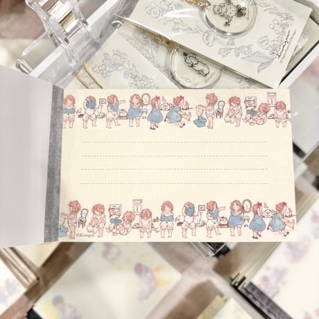 "outfits" memo pad  お着替えメモ帳
