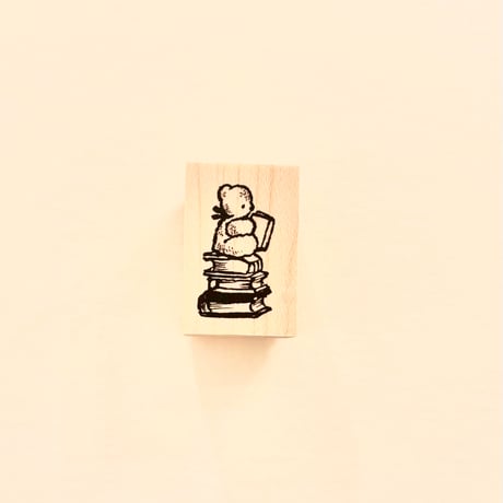 No.250: Bear on Books stamp（本の上のくまハンコ）