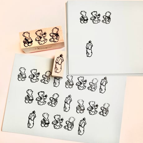 “Apple Bear” Stamp （No.235) りんごのくまハンコ