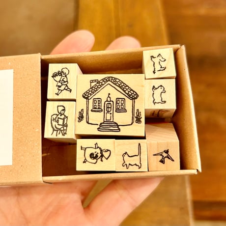 "Home” Stamp （No.233 おうちハンコセット）Set of 8 stamps with a box