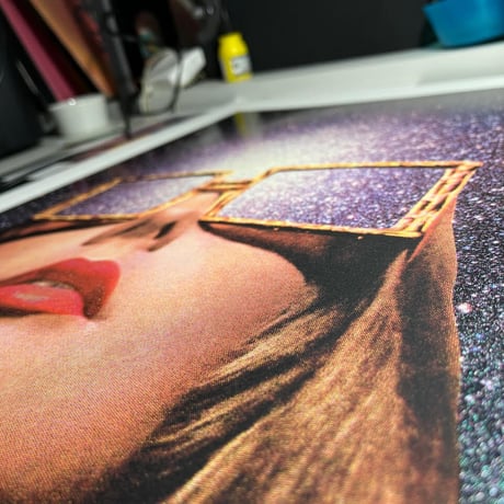 残り1枚 Mind Blown - 5 colour silkscreen with glitter varnish