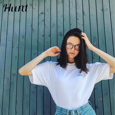 Hunt Tokyo "4 Hunt "Neck Print T-shirts