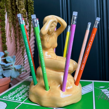 YELLOW CERAMIC NUDE WOMAN FLOWER FROG (1点物)