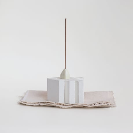 SINGA! "Garlic bulb" CERAMIC INCENSE HOLDER お香立て インセンスホルダー