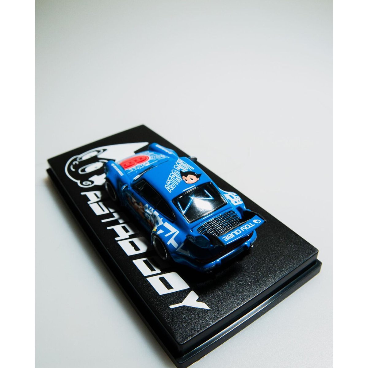 ASTRO BOY RWB DIECAST | 4 color | Hunt Tokyo ASTRO BOY RWB DIECAST | 4 color | Hunt Tokyo
