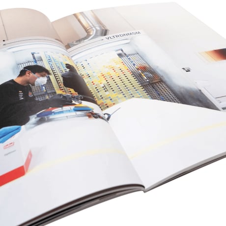 CONTROL Gallery "Exhibition 004: Felipe Pantone KOSMOS" Catalogue book